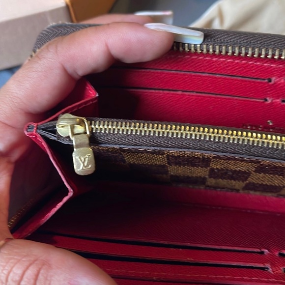 Louis Vuitton Clemence Wallet - Picture 3 of 15